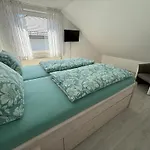 Lilo Neustadt (Dosse)